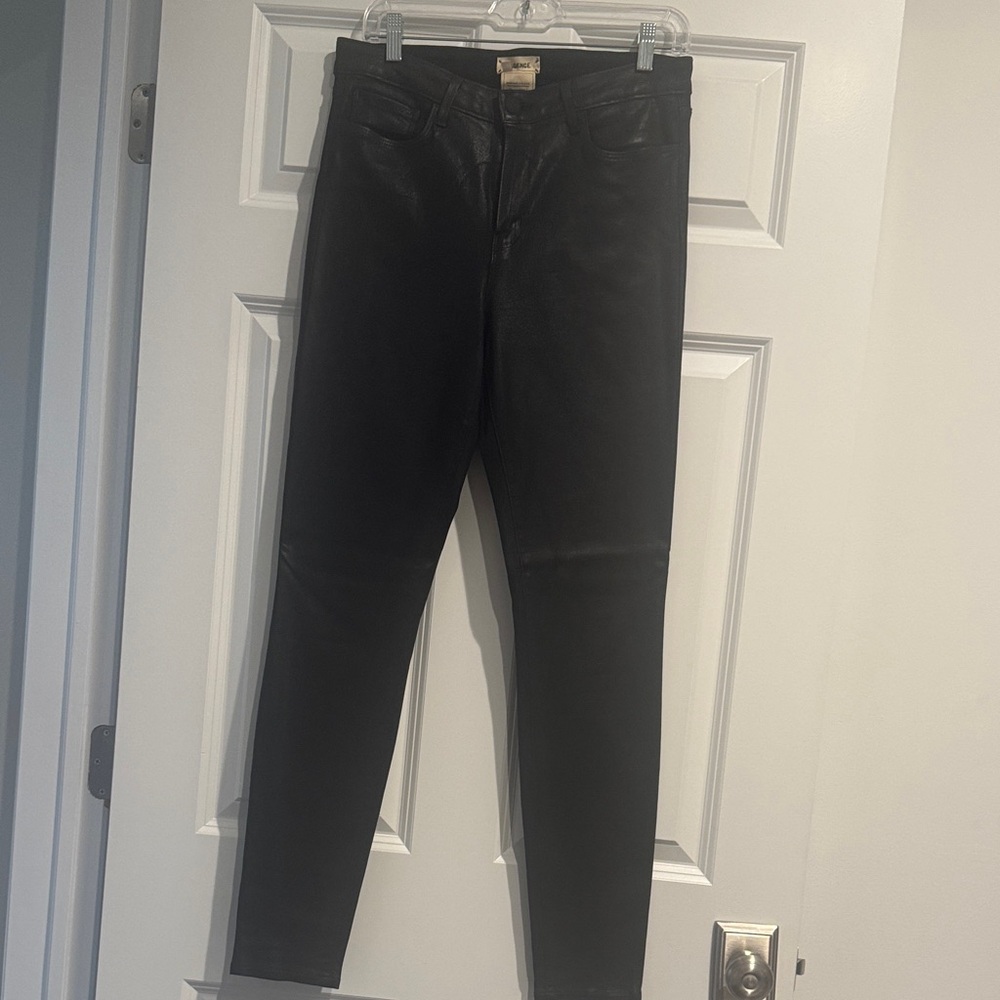 Women's Black Skinny Jeans